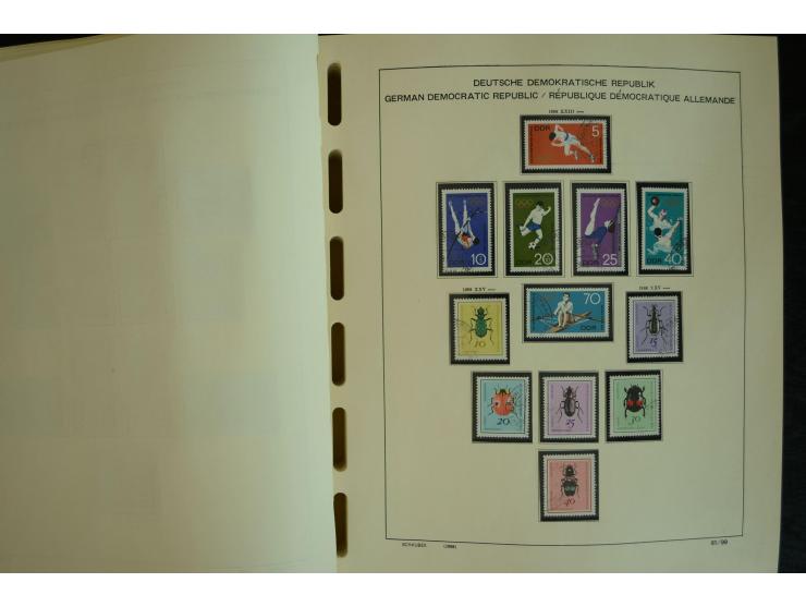 1945/2012, ungebrauchte/postfrische und gestempelte Sammlung, dabei Bizone mit besseren u.a. Mi.-Nr. 93I XG gestempelt mit Fo