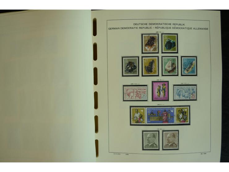 1945/2012, ungebrauchte/postfrische und gestempelte Sammlung, dabei Bizone mit besseren u.a. Mi.-Nr. 93I XG gestempelt mit Fo