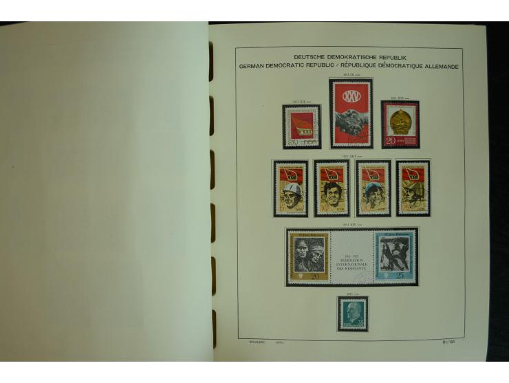 1945/2012, ungebrauchte/postfrische und gestempelte Sammlung, dabei Bizone mit besseren u.a. Mi.-Nr. 93I XG gestempelt mit Fo