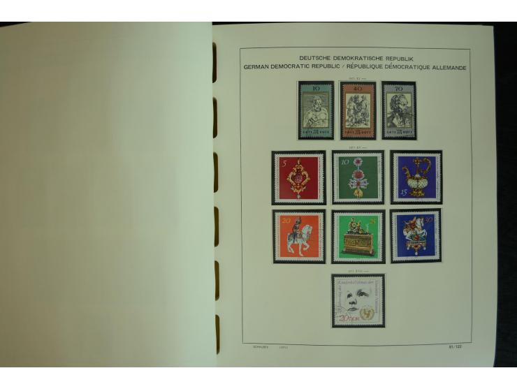 1945/2012, ungebrauchte/postfrische und gestempelte Sammlung, dabei Bizone mit besseren u.a. Mi.-Nr. 93I XG gestempelt mit Fo