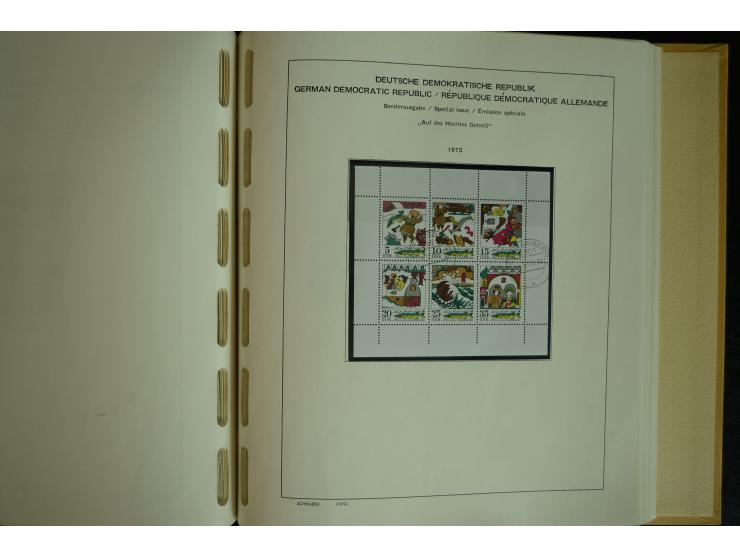 1945/2012, ungebrauchte/postfrische und gestempelte Sammlung, dabei Bizone mit besseren u.a. Mi.-Nr. 93I XG gestempelt mit Fo