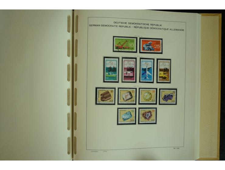 1945/2012, ungebrauchte/postfrische und gestempelte Sammlung, dabei Bizone mit besseren u.a. Mi.-Nr. 93I XG gestempelt mit Fo