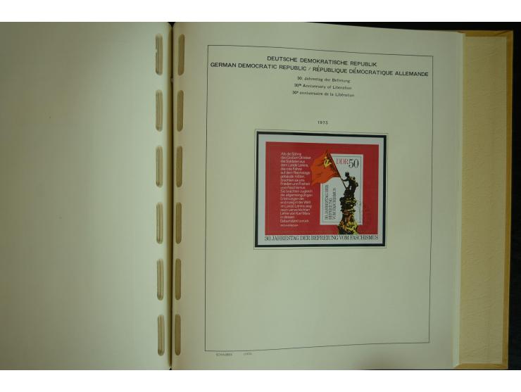 1945/2012, ungebrauchte/postfrische und gestempelte Sammlung, dabei Bizone mit besseren u.a. Mi.-Nr. 93I XG gestempelt mit Fo