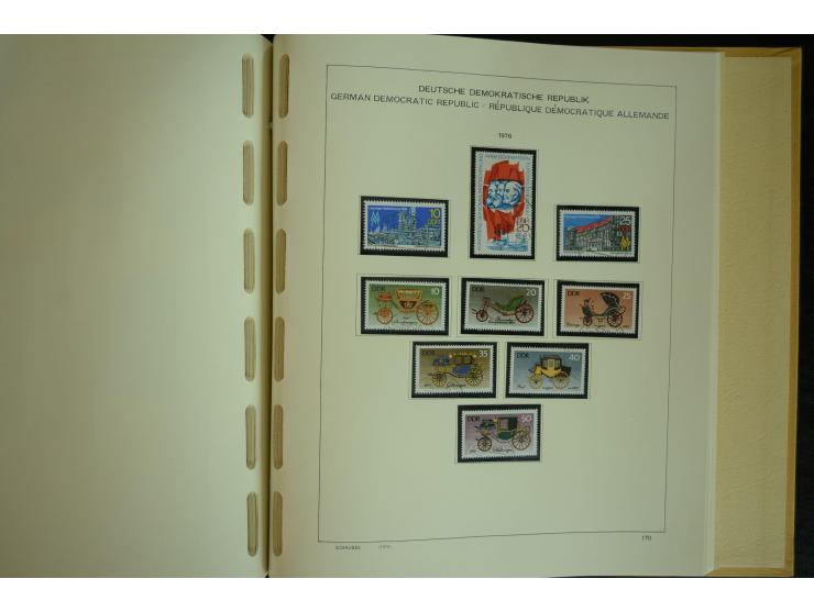 1945/2012, ungebrauchte/postfrische und gestempelte Sammlung, dabei Bizone mit besseren u.a. Mi.-Nr. 93I XG gestempelt mit Fo