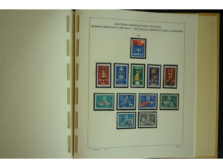 1945/2012, ungebrauchte/postfrische und gestempelte Sammlung, dabei Bizone mit besseren u.a. Mi.-Nr. 93I XG gestempelt mit Fo