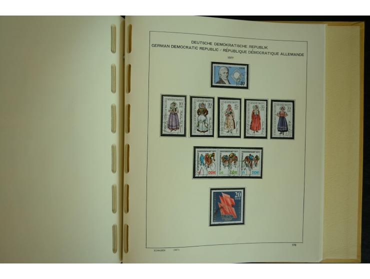 1945/2012, ungebrauchte/postfrische und gestempelte Sammlung, dabei Bizone mit besseren u.a. Mi.-Nr. 93I XG gestempelt mit Fo