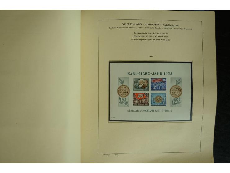 1945/2012, ungebrauchte/postfrische und gestempelte Sammlung, dabei Bizone mit besseren u.a. Mi.-Nr. 93I XG gestempelt mit Fo