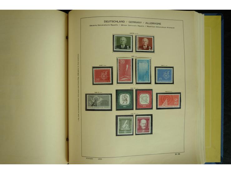 1945/2012, ungebrauchte/postfrische und gestempelte Sammlung, dabei Bizone mit besseren u.a. Mi.-Nr. 93I XG gestempelt mit Fo