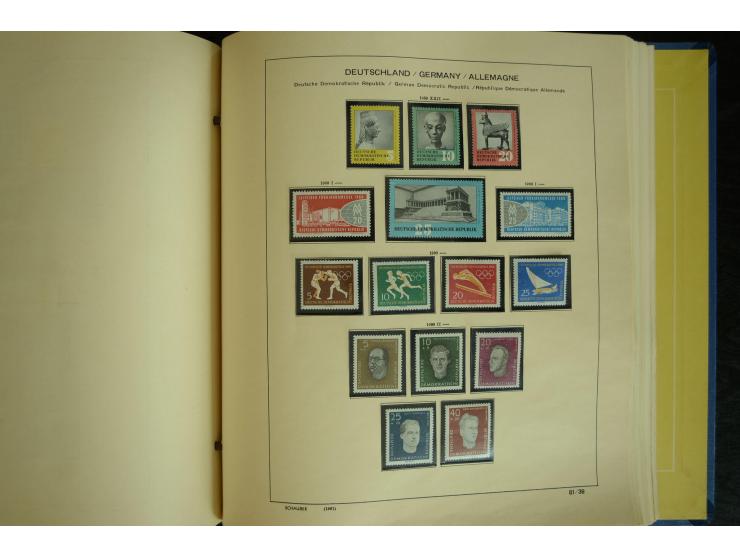 1945/2012, ungebrauchte/postfrische und gestempelte Sammlung, dabei Bizone mit besseren u.a. Mi.-Nr. 93I XG gestempelt mit Fo