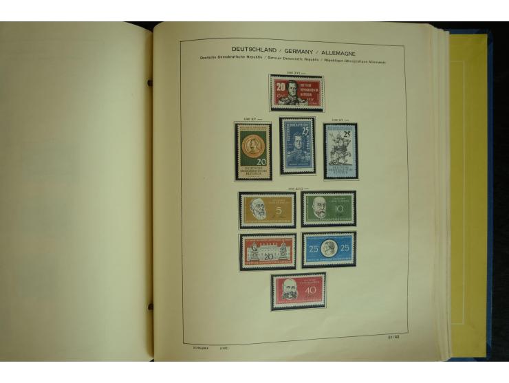 1945/2012, ungebrauchte/postfrische und gestempelte Sammlung, dabei Bizone mit besseren u.a. Mi.-Nr. 93I XG gestempelt mit Fo