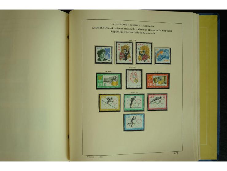 1945/2012, ungebrauchte/postfrische und gestempelte Sammlung, dabei Bizone mit besseren u.a. Mi.-Nr. 93I XG gestempelt mit Fo