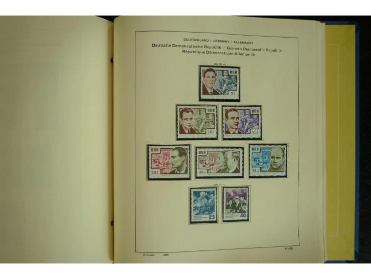 1945/2012, ungebrauchte/postfrische und gestempelte Sammlung, dabei Bizone mit besseren u.a. Mi.-Nr. 93I XG gestempelt mit Fo