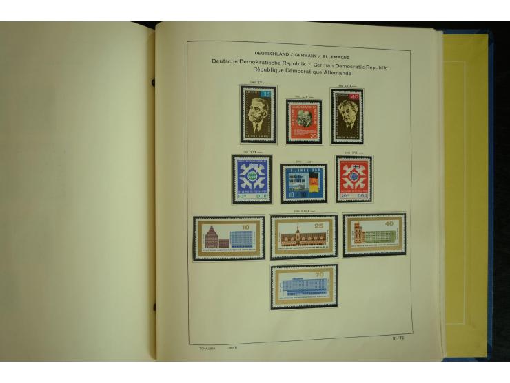 1945/2012, ungebrauchte/postfrische und gestempelte Sammlung, dabei Bizone mit besseren u.a. Mi.-Nr. 93I XG gestempelt mit Fo