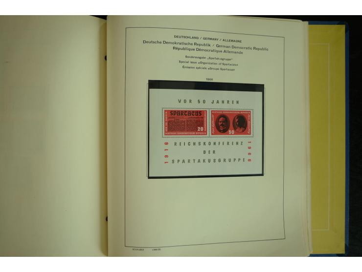 1945/2012, ungebrauchte/postfrische und gestempelte Sammlung, dabei Bizone mit besseren u.a. Mi.-Nr. 93I XG gestempelt mit Fo