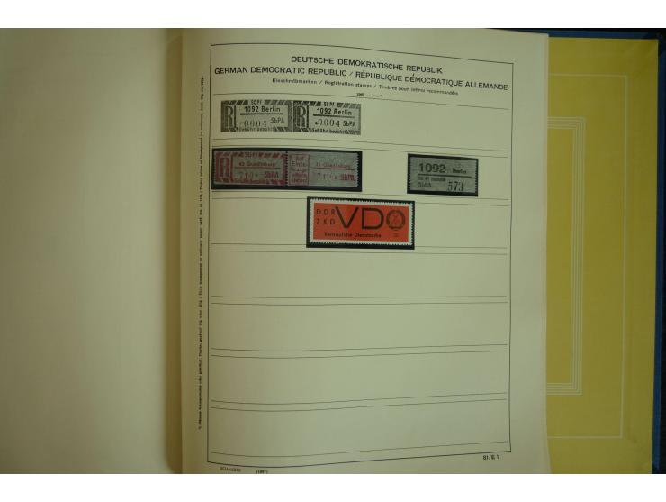 1945/2012, ungebrauchte/postfrische und gestempelte Sammlung, dabei Bizone mit besseren u.a. Mi.-Nr. 93I XG gestempelt mit Fo