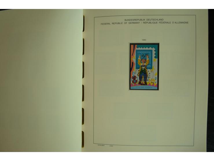1945/2012, ungebrauchte/postfrische und gestempelte Sammlung, dabei Bizone mit besseren u.a. Mi.-Nr. 93I XG gestempelt mit Fo