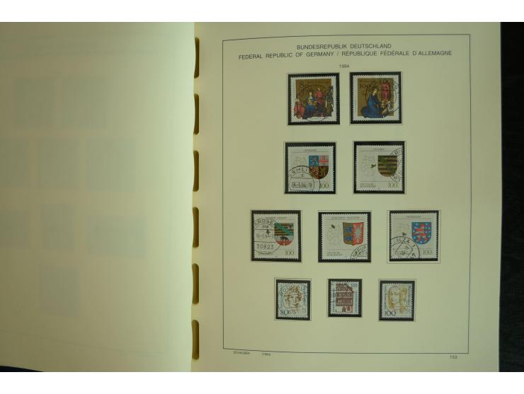 1945/2012, ungebrauchte/postfrische und gestempelte Sammlung, dabei Bizone mit besseren u.a. Mi.-Nr. 93I XG gestempelt mit Fo