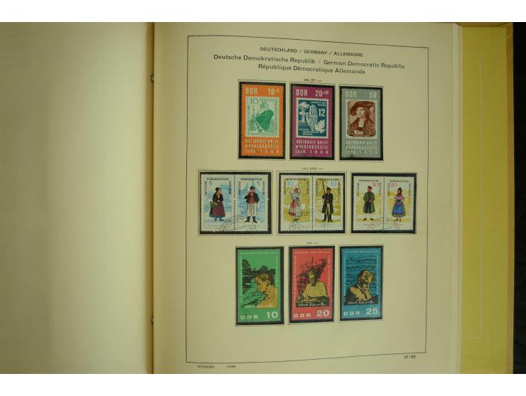 1945/2012, ungebrauchte/postfrische und gestempelte Sammlung, dabei Bizone mit besseren u.a. Mi.-Nr. 93I XG gestempelt mit Fo