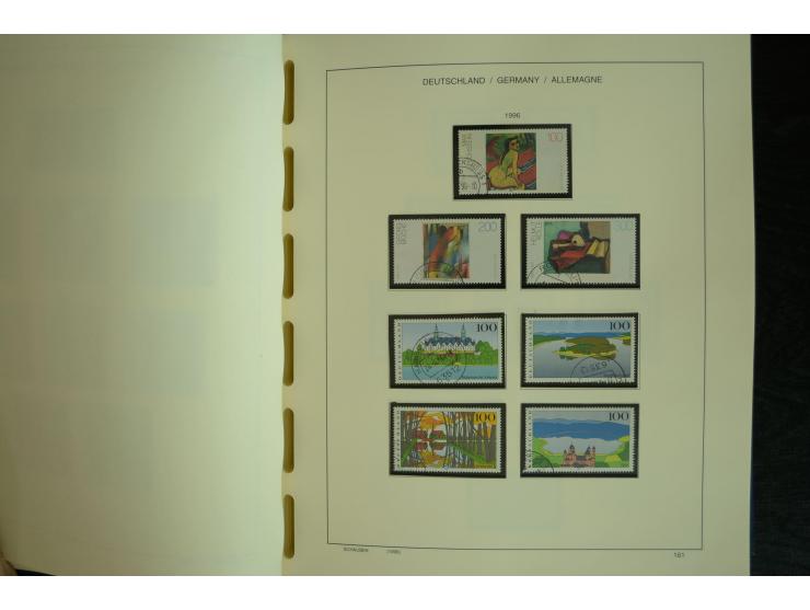 1945/2012, ungebrauchte/postfrische und gestempelte Sammlung, dabei Bizone mit besseren u.a. Mi.-Nr. 93I XG gestempelt mit Fo