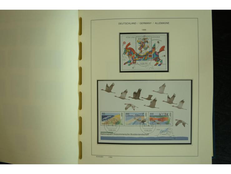 1945/2012, ungebrauchte/postfrische und gestempelte Sammlung, dabei Bizone mit besseren u.a. Mi.-Nr. 93I XG gestempelt mit Fo