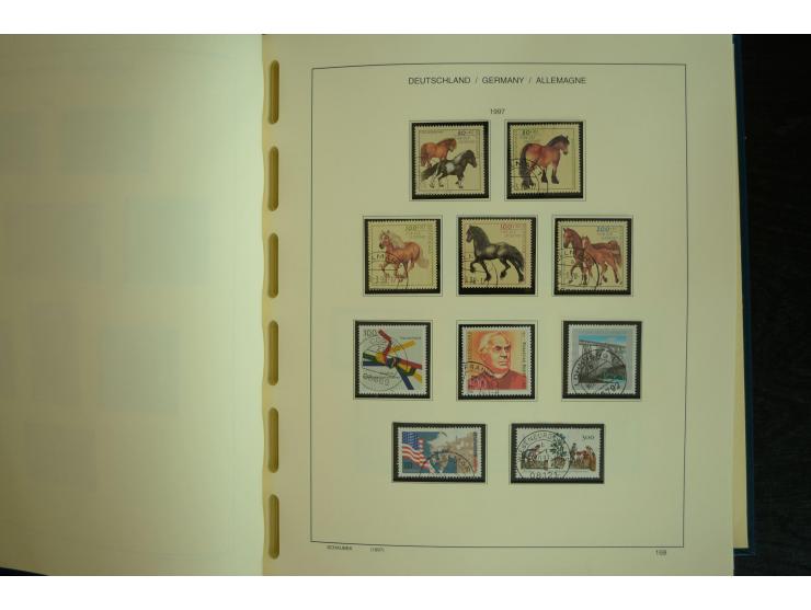1945/2012, ungebrauchte/postfrische und gestempelte Sammlung, dabei Bizone mit besseren u.a. Mi.-Nr. 93I XG gestempelt mit Fo