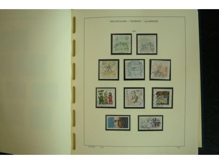 1945/2012, ungebrauchte/postfrische und gestempelte Sammlung, dabei Bizone mit besseren u.a. Mi.-Nr. 93I XG gestempelt mit Fo