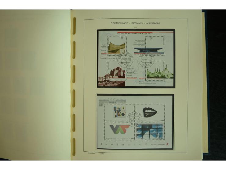 1945/2012, ungebrauchte/postfrische und gestempelte Sammlung, dabei Bizone mit besseren u.a. Mi.-Nr. 93I XG gestempelt mit Fo