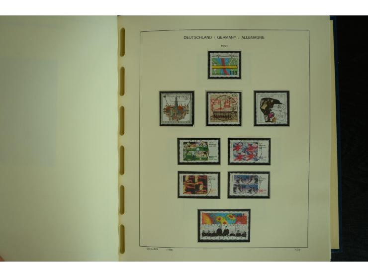 1945/2012, ungebrauchte/postfrische und gestempelte Sammlung, dabei Bizone mit besseren u.a. Mi.-Nr. 93I XG gestempelt mit Fo
