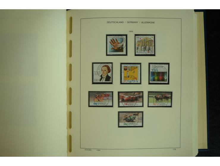 1945/2012, ungebrauchte/postfrische und gestempelte Sammlung, dabei Bizone mit besseren u.a. Mi.-Nr. 93I XG gestempelt mit Fo