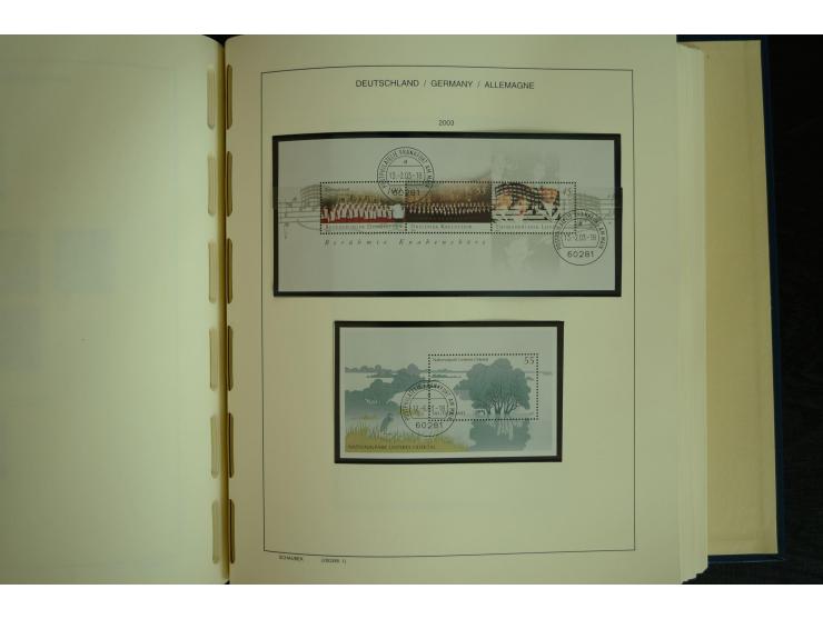 1945/2012, ungebrauchte/postfrische und gestempelte Sammlung, dabei Bizone mit besseren u.a. Mi.-Nr. 93I XG gestempelt mit Fo