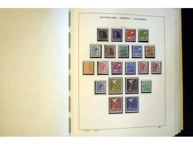 1945/85, umfangreicher ungebrauchter/postfrischer und gestempelter Bestand mit vielen besseren Werten und Ausgaben, teils meh