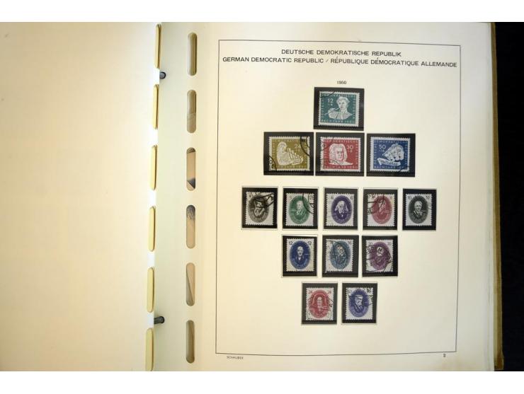 1945/85, umfangreicher ungebrauchter/postfrischer und gestempelter Bestand mit vielen besseren Werten und Ausgaben, teils meh