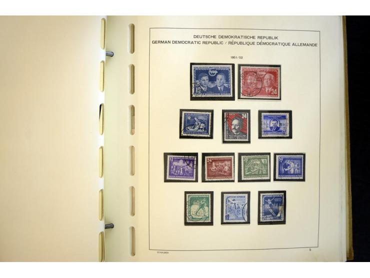 1945/85, umfangreicher ungebrauchter/postfrischer und gestempelter Bestand mit vielen besseren Werten und Ausgaben, teils meh