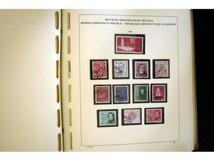 1945/85, umfangreicher ungebrauchter/postfrischer und gestempelter Bestand mit vielen besseren Werten und Ausgaben, teils meh