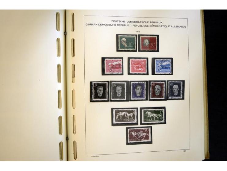 1945/85, umfangreicher ungebrauchter/postfrischer und gestempelter Bestand mit vielen besseren Werten und Ausgaben, teils meh