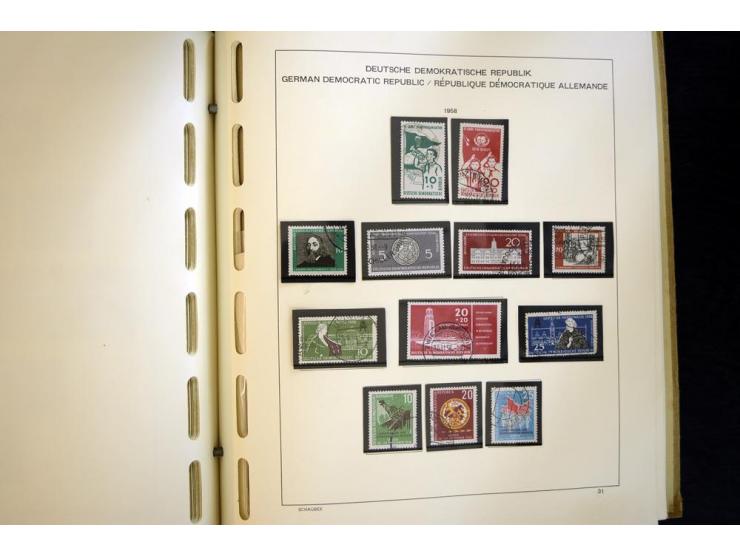 1945/85, umfangreicher ungebrauchter/postfrischer und gestempelter Bestand mit vielen besseren Werten und Ausgaben, teils meh