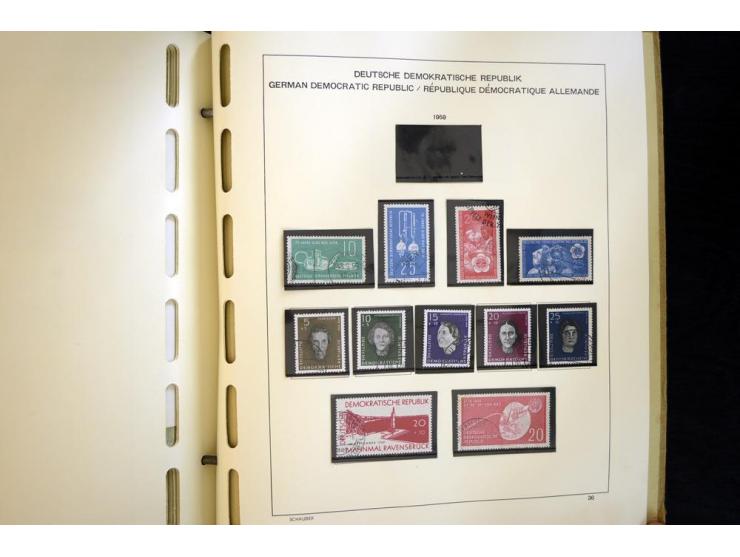 1945/85, umfangreicher ungebrauchter/postfrischer und gestempelter Bestand mit vielen besseren Werten und Ausgaben, teils meh