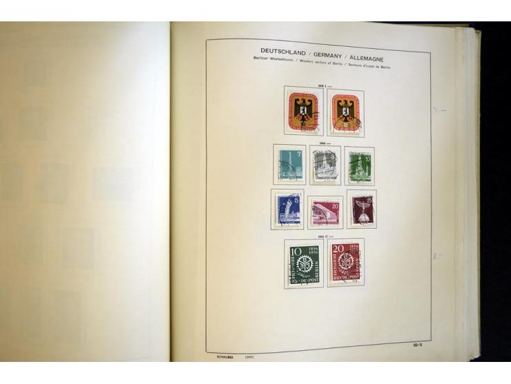 1945/85, umfangreicher ungebrauchter/postfrischer und gestempelter Bestand mit vielen besseren Werten und Ausgaben, teils meh