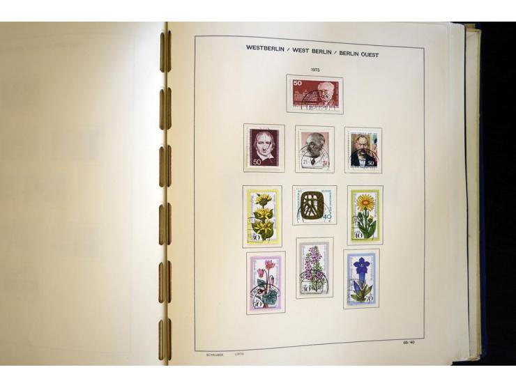 1945/85, umfangreicher ungebrauchter/postfrischer und gestempelter Bestand mit vielen besseren Werten und Ausgaben, teils meh