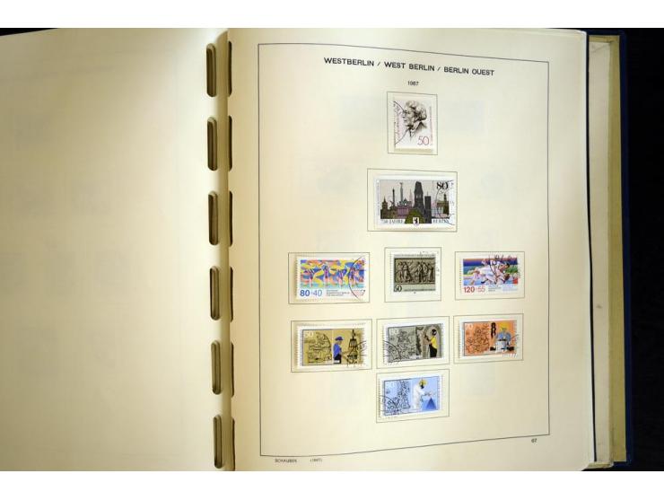 1945/85, umfangreicher ungebrauchter/postfrischer und gestempelter Bestand mit vielen besseren Werten und Ausgaben, teils meh