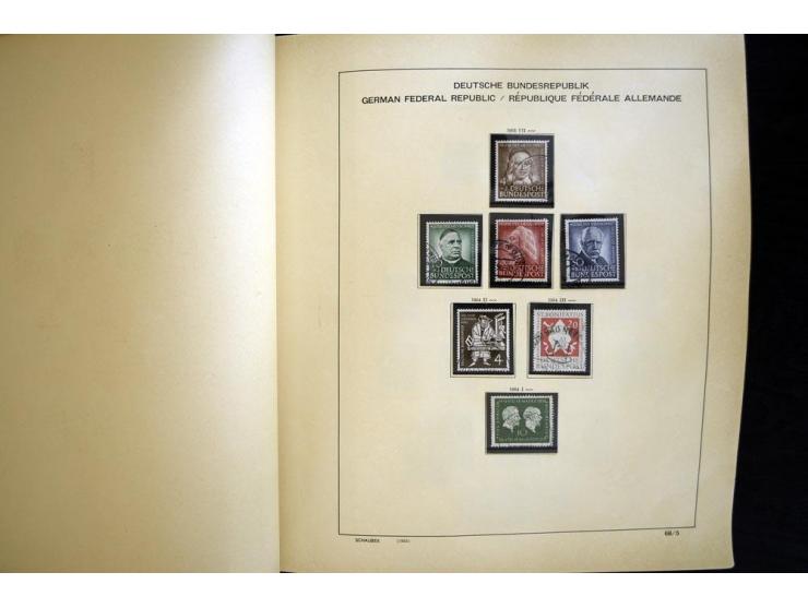 1945/85, umfangreicher ungebrauchter/postfrischer und gestempelter Bestand mit vielen besseren Werten und Ausgaben, teils meh