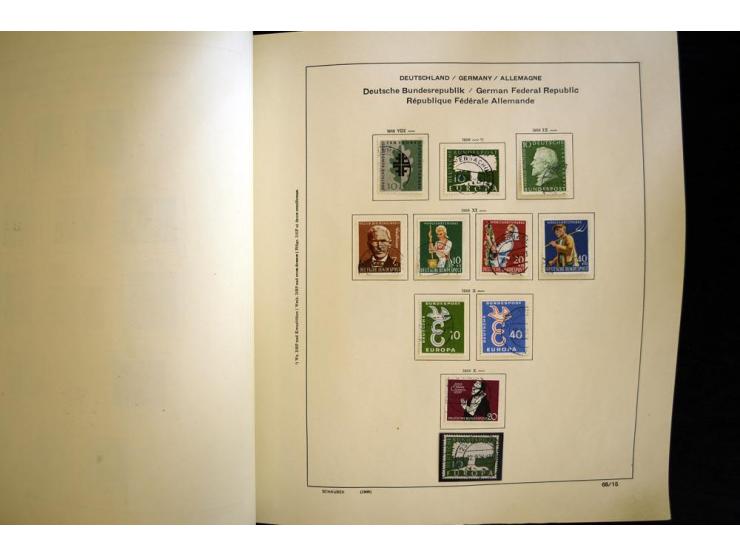 1945/85, umfangreicher ungebrauchter/postfrischer und gestempelter Bestand mit vielen besseren Werten und Ausgaben, teils meh