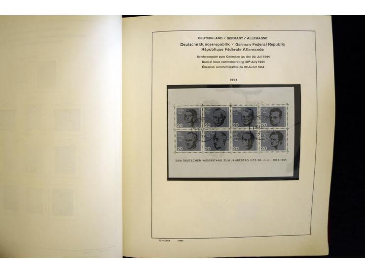 1945/85, umfangreicher ungebrauchter/postfrischer und gestempelter Bestand mit vielen besseren Werten und Ausgaben, teils meh