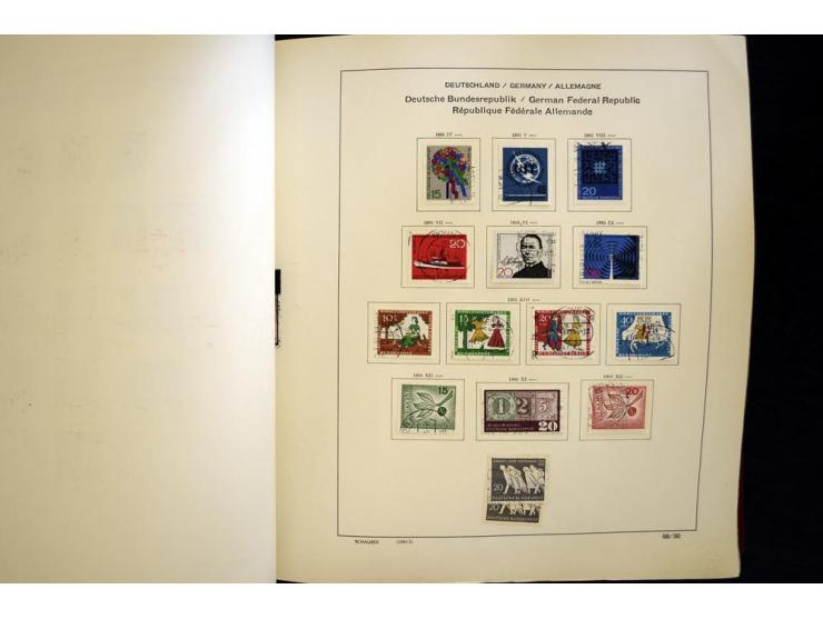 1945/85, umfangreicher ungebrauchter/postfrischer und gestempelter Bestand mit vielen besseren Werten und Ausgaben, teils meh
