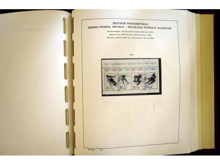 1945/85, umfangreicher ungebrauchter/postfrischer und gestempelter Bestand mit vielen besseren Werten und Ausgaben, teils meh