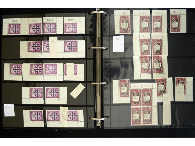 1948/90, postfrische Spezialsammlung, fast ausschließlich Rand- und vor allem Eckrandstücke, dabei auch Paare und 4er-Blocks,