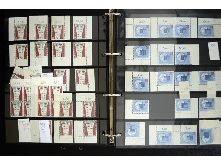 1948/90, postfrische Spezialsammlung, fast ausschließlich Rand- und vor allem Eckrandstücke, dabei auch Paare und 4er-Blocks,