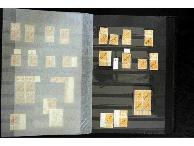 1948/90, postfrische Spezialsammlung, fast ausschließlich Rand- und vor allem Eckrandstücke, dabei auch Paare und 4er-Blocks,