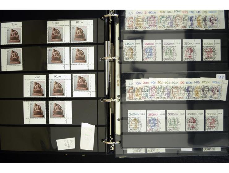 1948/90, postfrische Spezialsammlung, fast ausschließlich Rand- und vor allem Eckrandstücke, dabei auch Paare und 4er-Blocks,