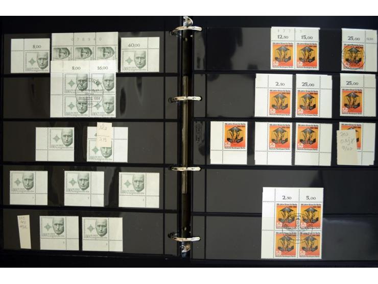 1948/90, postfrische Spezialsammlung, fast ausschließlich Rand- und vor allem Eckrandstücke, dabei auch Paare und 4er-Blocks,
